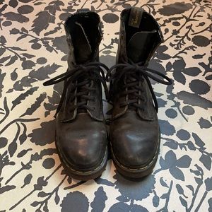 Dr. Martens